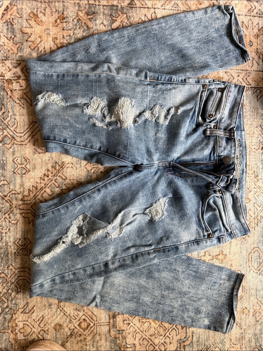 American Eagle Outfitters Light Blue Distressed Skinny Jeans 29x32